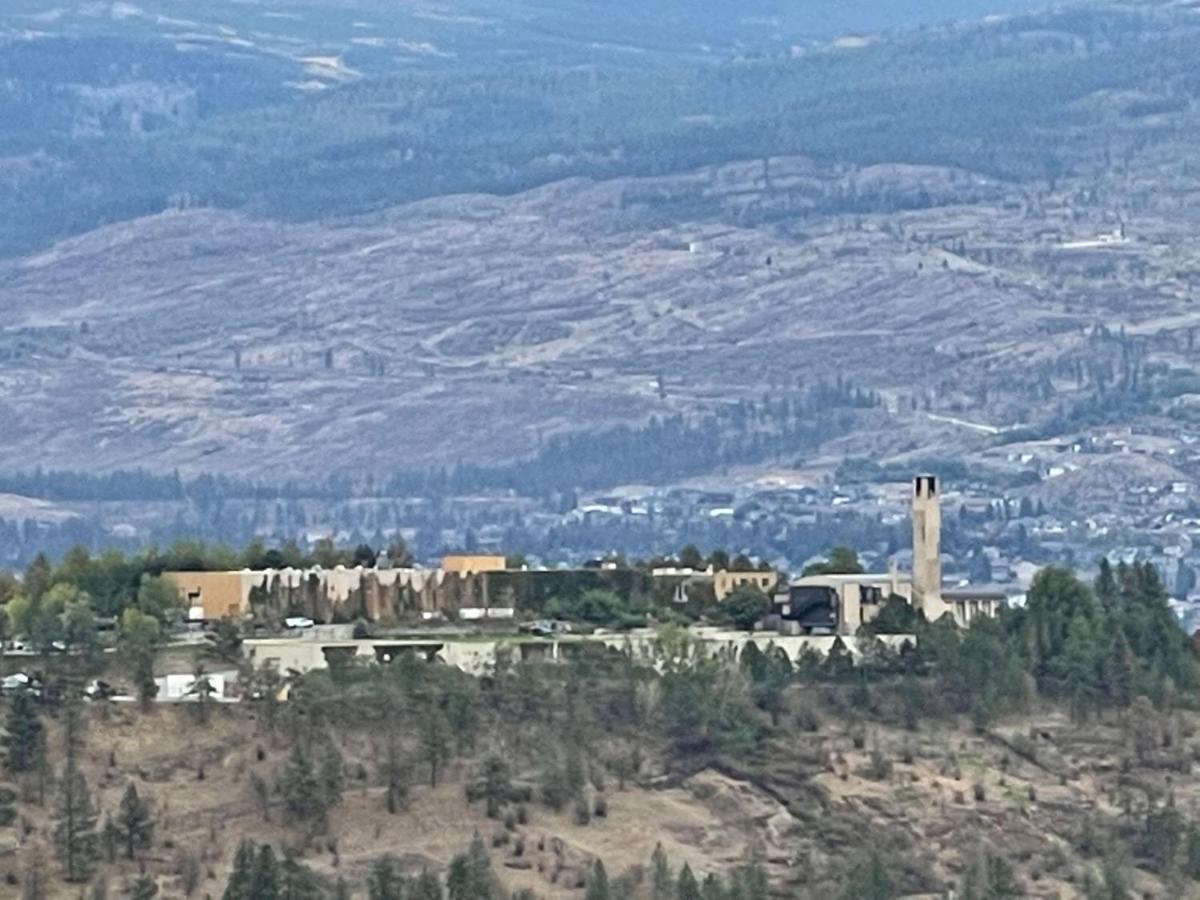 Stay In The Okanagan - Copper Sky, West Kelowna Exterior foto
